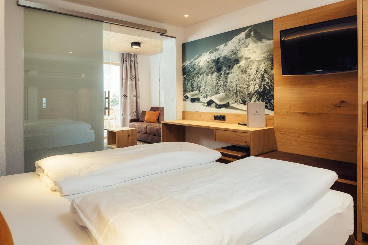 Hotel Edelweiss Superior Hintertux Ngoại thất bức ảnh